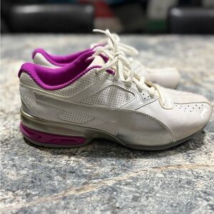 Puma Women’s Running Shoe Size 7